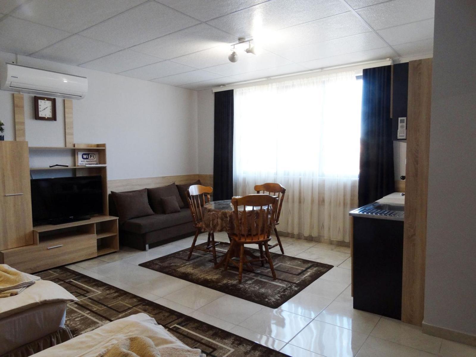 Apartments Emiza 萨莫科夫 外观 照片